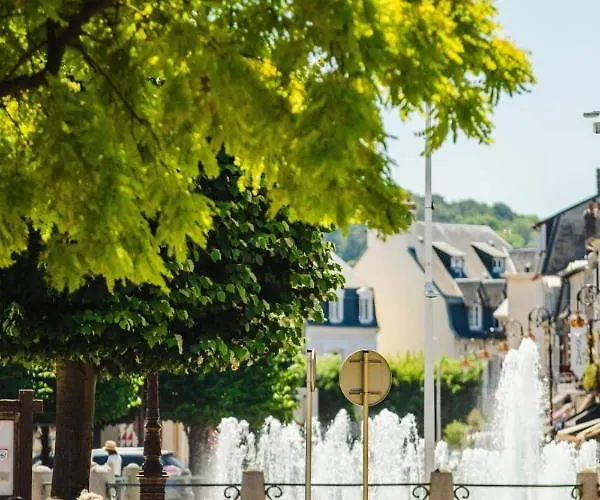 Olive - 4 Bdr - Garden - Centre Semesterbostad Deauville