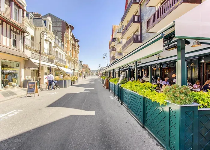 Nyaraló Olive - 4 Bdr - Garden - Centre